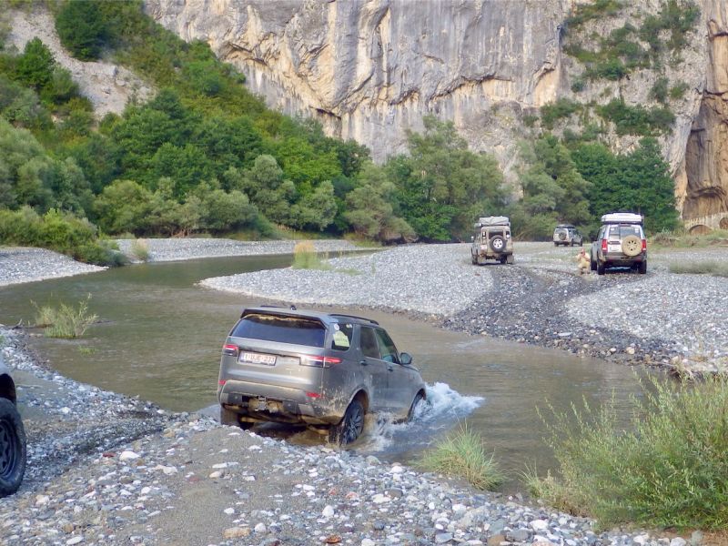 3ήμερη 4Χ4 διαδρομή στα χιονισμένα μονοπάτια της Ευρυτανίας